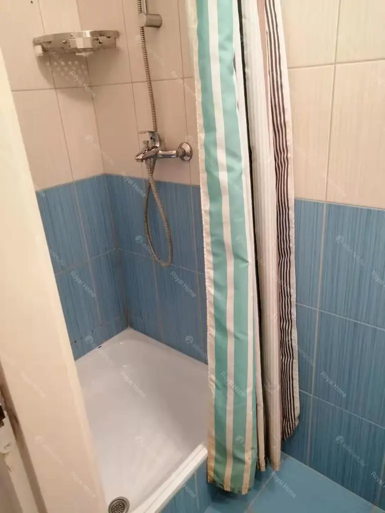 Kiadó albérlet 220000 Ft/hó áron: Budapest, VIII. kerület  Stróbl Alajos utca. Mérete: 53 nm, 2 szobás | Alberlet.hu - 5221187