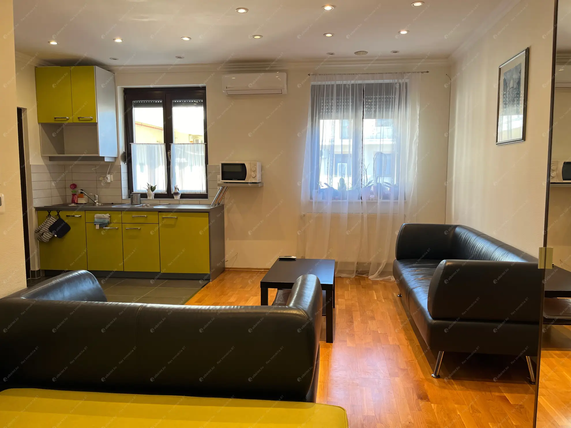 Kiadó albérlet 195000 Ft/hó áron: Budapest, VIII. kerület  Szentkirályi utca. Mérete: 32 nm, 1 szobás | Alberlet.hu - 6591865