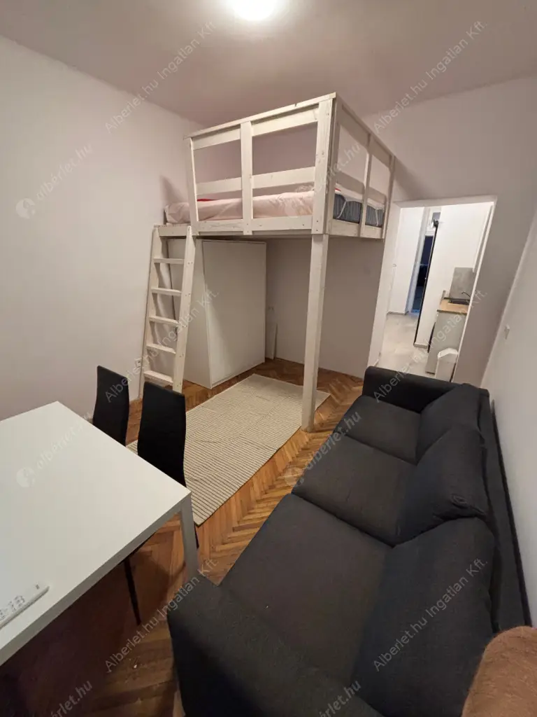 Kiadó albérlet 180000 Ft/hó áron: Budapest, VIII. kerület  Szerdahelyi utca. Mérete: 22 nm, 1 szobás | Alberlet.hu - 6598748