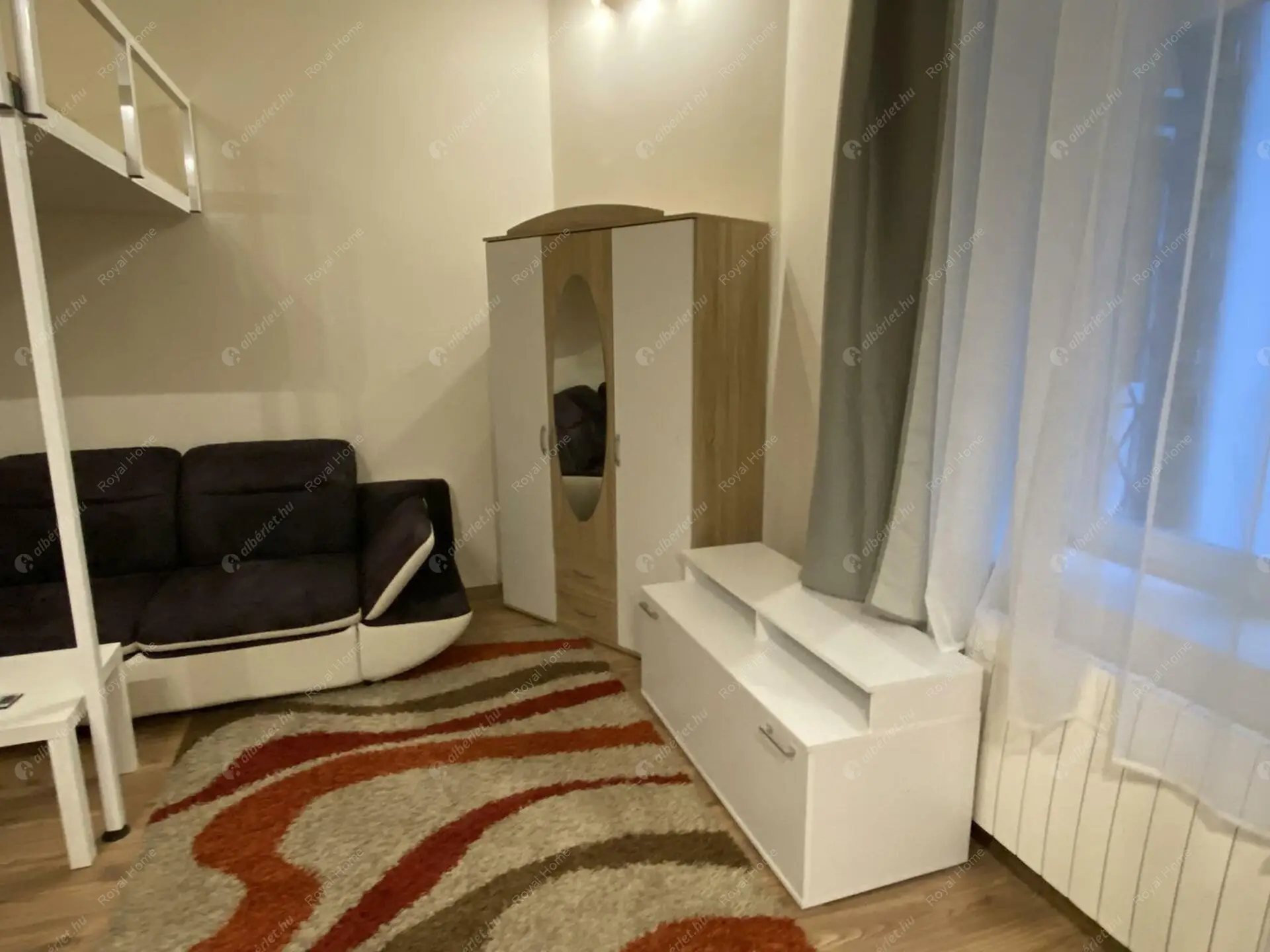 Kiadó albérlet 189000 Ft/hó áron: Budapest, VIII. kerület  Szerdahelyi utca. Mérete: 32 nm, 1 szobás | Alberlet.hu - 5798761