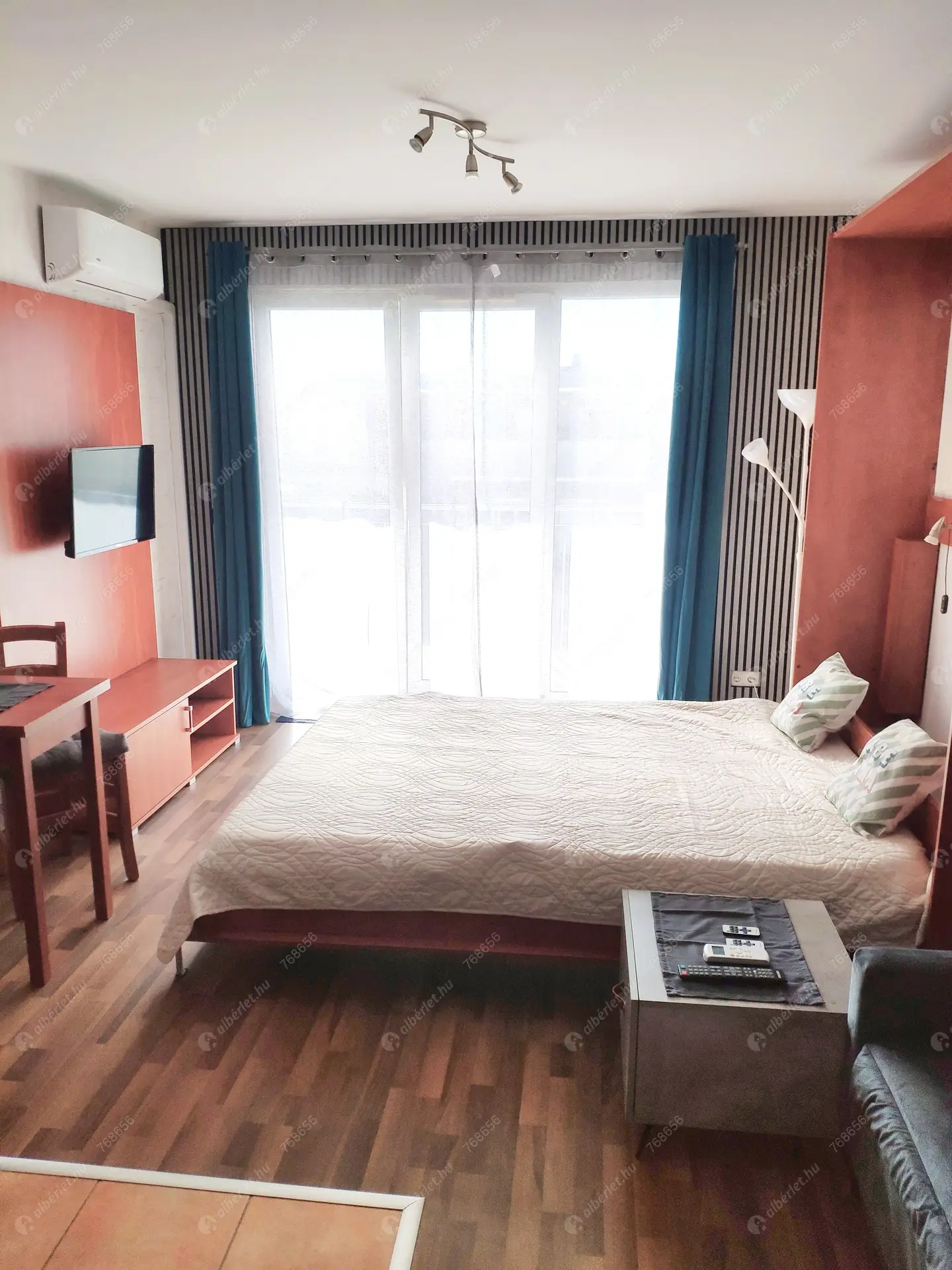 Kiadó albérlet 170000 Ft/hó áron: Budapest, VIII. kerület  Szerdahelyi utca. Mérete: 36 nm, 1 szobás | Alberlet.hu - 6544263