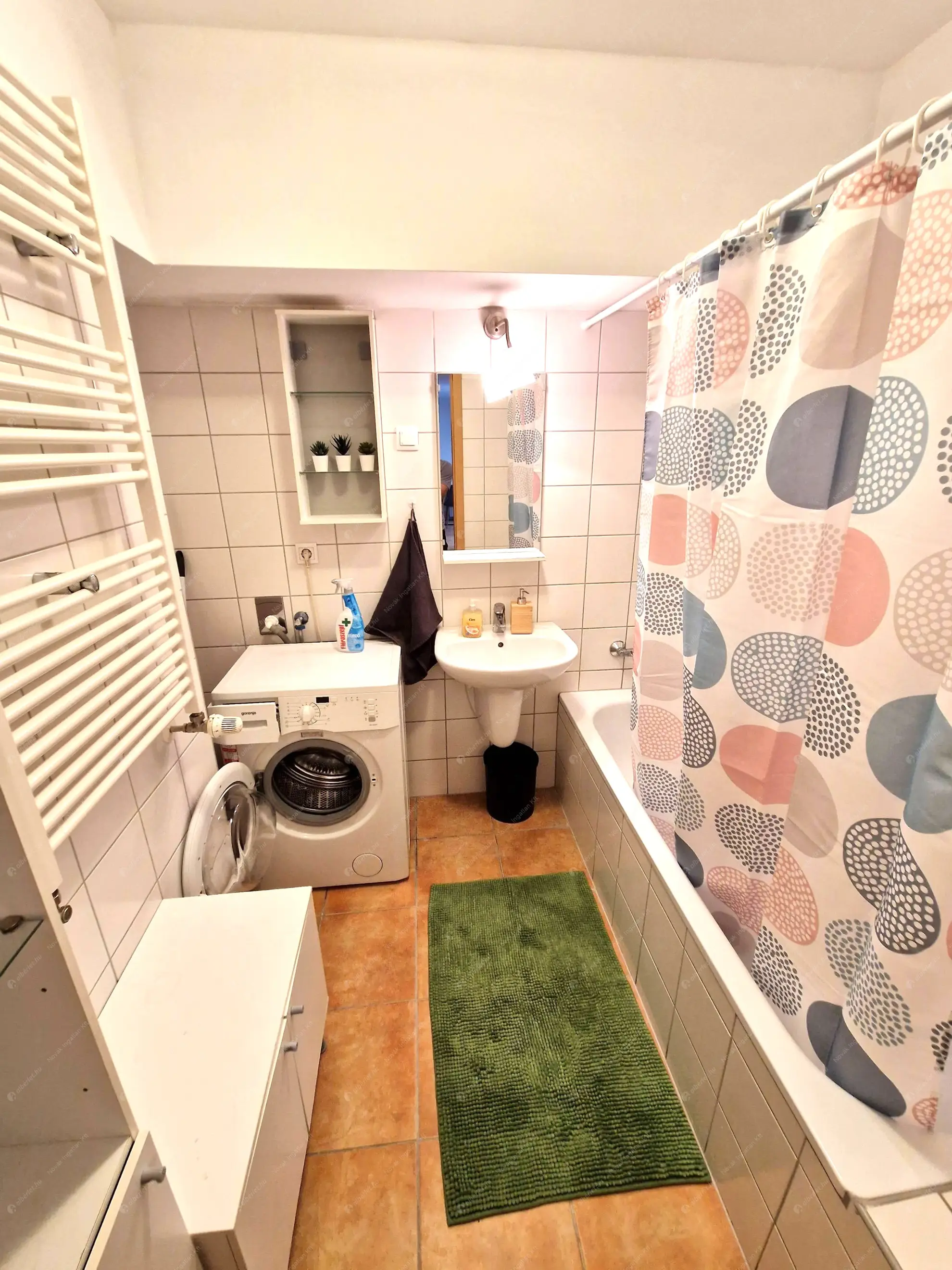 Kiadó albérlet 250000 Ft/hó áron: Budapest, VIII. kerület  Szerdahelyi utca. Mérete: 43 nm, 2 szobás | Alberlet.hu - 6620747