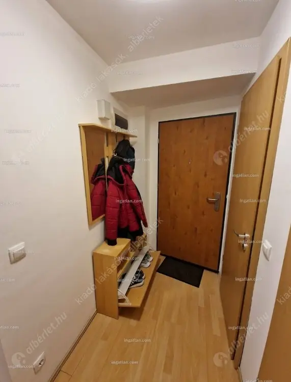 Kiadó albérlet 250000 Ft/hó áron: Budapest, VIII. kerület  Szerdahelyi utca. Mérete: 43 nm, 2 szobás | Alberlet.hu - 6632741