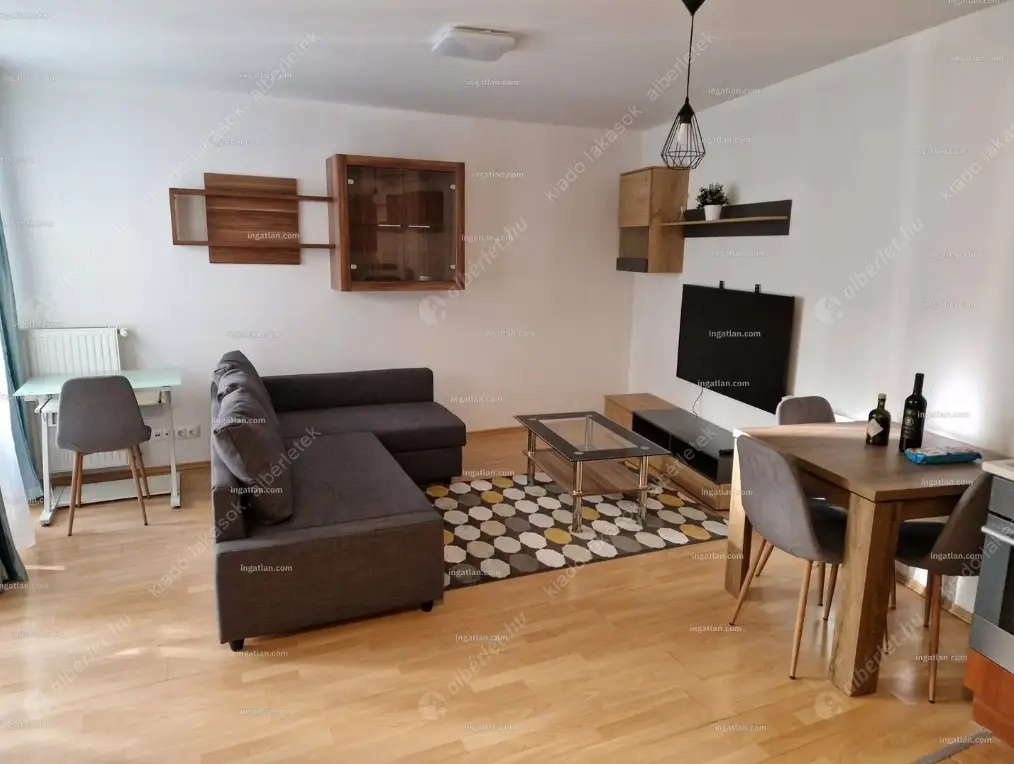 Kiadó albérlet 250000 Ft/hó áron: Budapest, VIII. kerület  Szerdahelyi utca. Mérete: 43 nm, 2 szobás | Alberlet.hu - 6632753