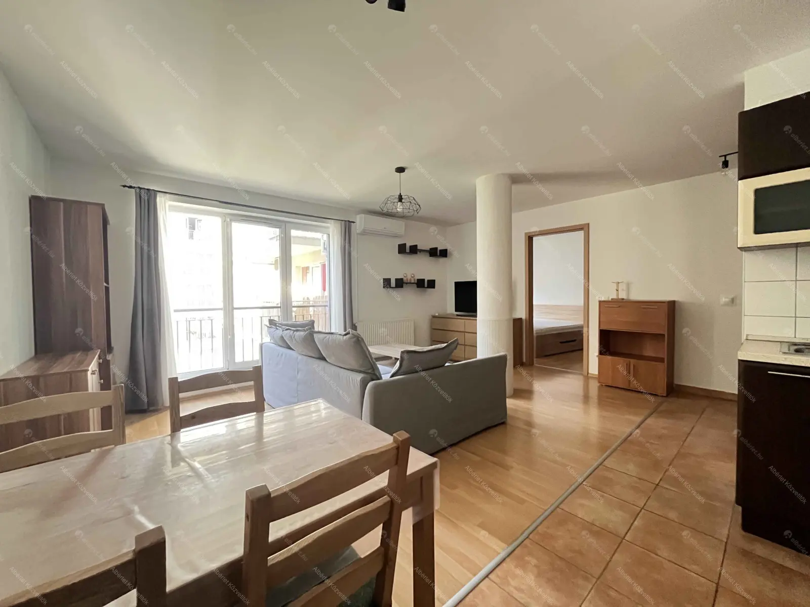 Kiadó albérlet 210000 Ft/hó áron: Budapest, VIII. kerület  Szerdahelyi utca. Mérete: 49 nm, 1 szobás | Alberlet.hu - 6702938