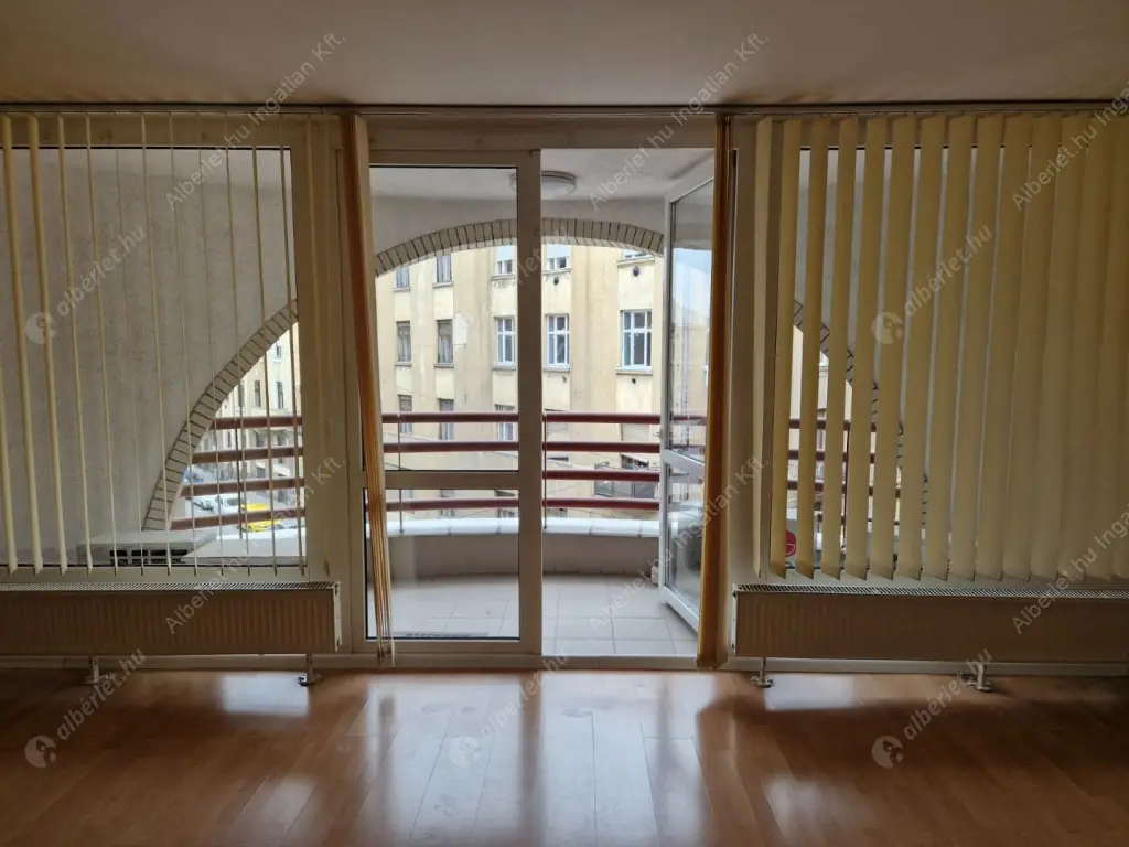 Kiadó albérlet 300000 Ft/hó áron: Budapest, VIII. kerület  Szeszgyár utca. Mérete: 98 nm, 3 szobás | Alberlet.hu - 6592322