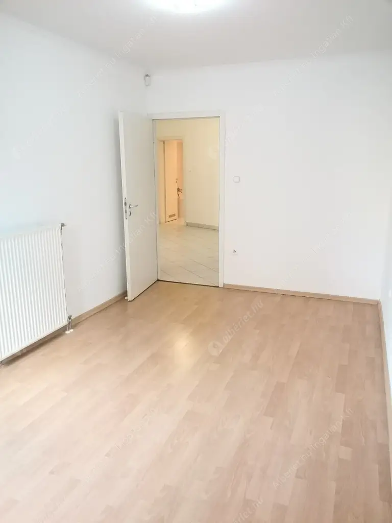 Kiadó albérlet 300000 Ft/hó áron: Budapest, VIII. kerület  Szeszgyár utca. Mérete: 98 nm, 3 szobás | Alberlet.hu - 6592330