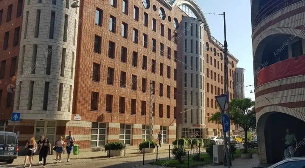 Kiadó albérlet 300000 Ft/hó áron: Budapest, VIII. kerület  Szeszgyár utca. Mérete: 98 nm, 3 szobás | Alberlet.hu - 6592336