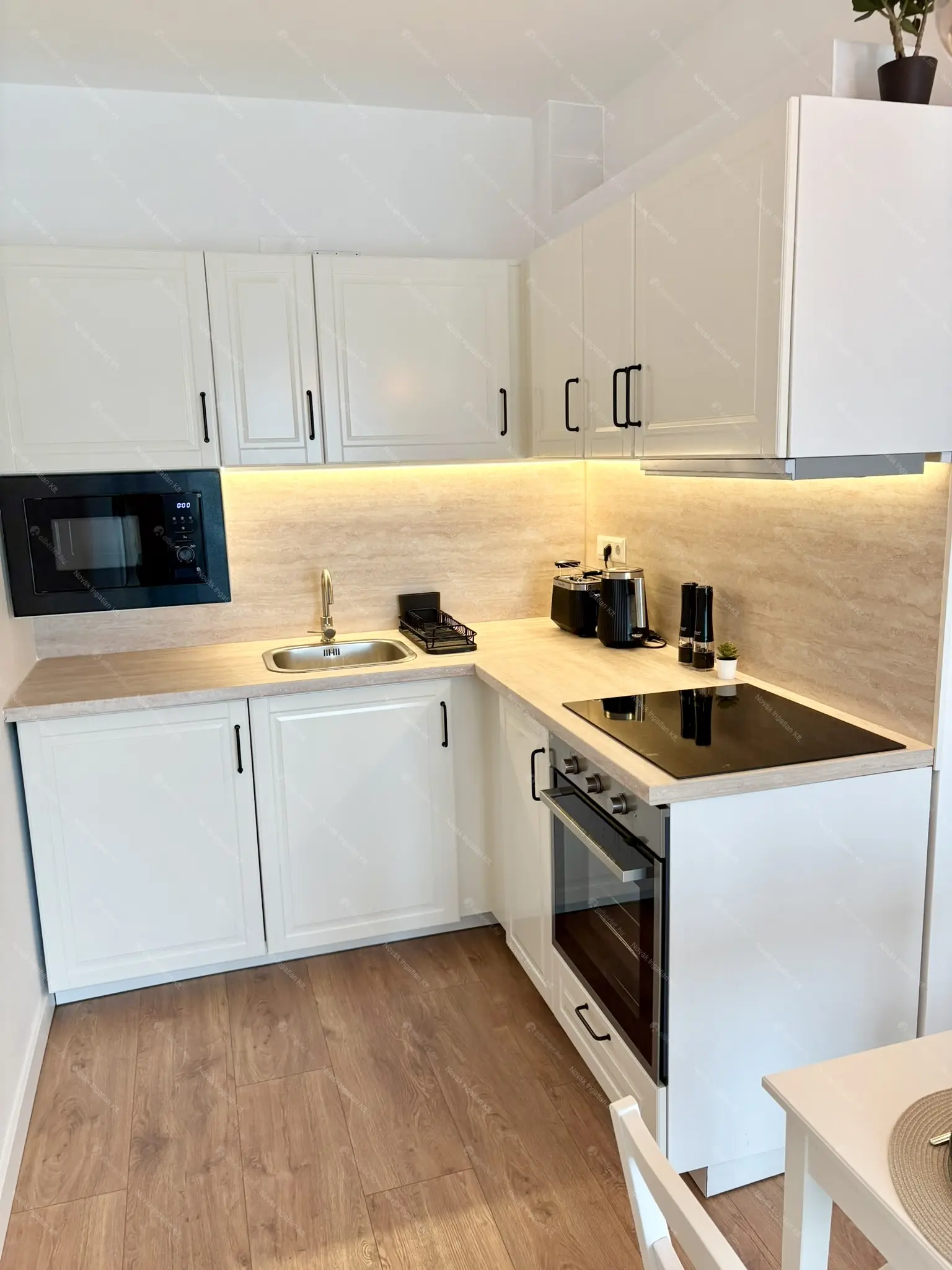 Kiadó albérlet 300000 Ft/hó áron: Budapest, VIII. kerület  Szigetvári utca. Mérete: 42 nm, 1 szobás | Alberlet.hu - 6707443