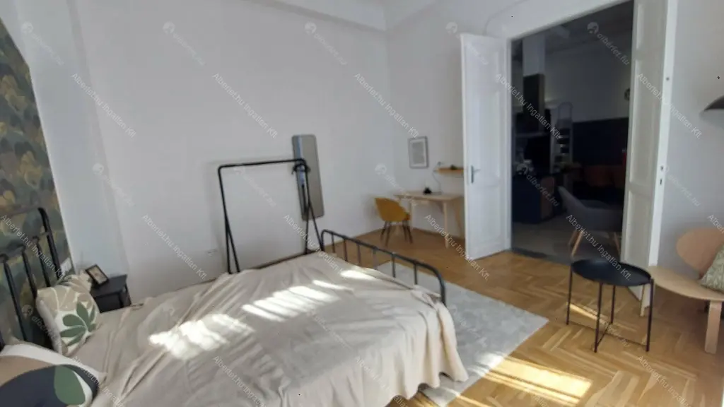 Kiadó albérlet 450000 Ft/hó áron: Budapest, VIII. kerület  Szűz utca. Mérete: 106 nm, 2 szobás | Alberlet.hu - 6686194