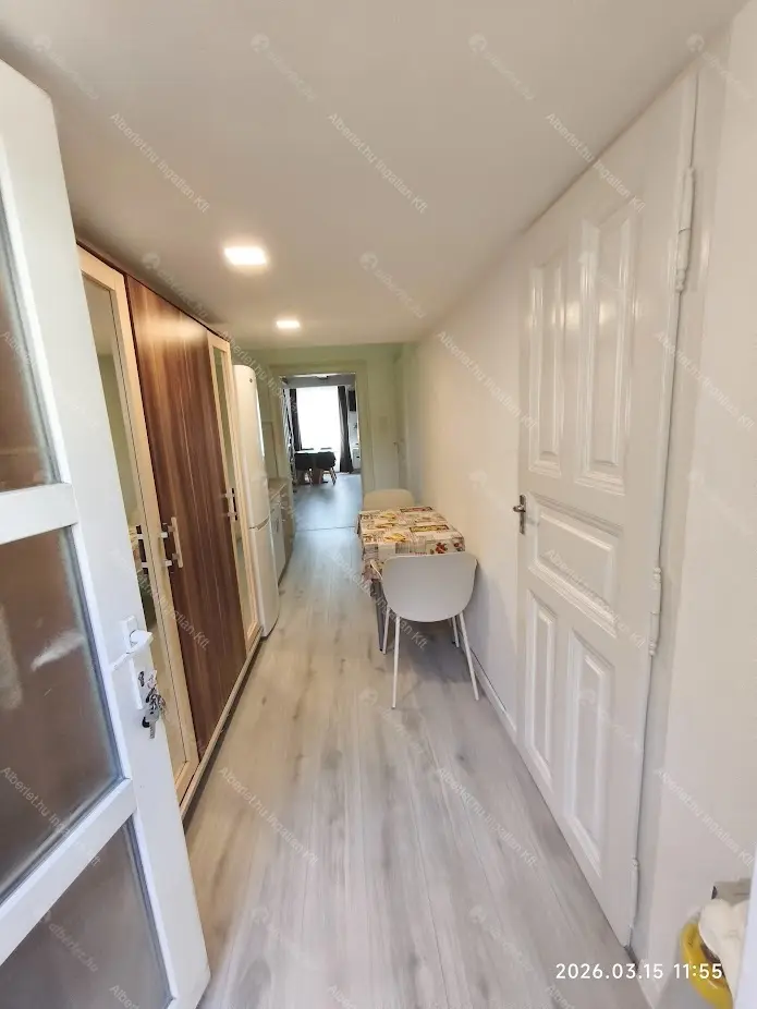 Kiadó albérlet 260000 Ft/hó áron: Budapest, VIII. kerület  Teleki László tér. Mérete: 51 nm, 1 szobás | Alberlet.hu - 6677159