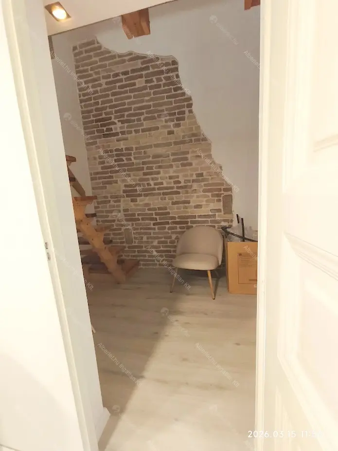 Kiadó albérlet 260000 Ft/hó áron: Budapest, VIII. kerület  Teleki László tér. Mérete: 51 nm, 1 szobás | Alberlet.hu - 6677161