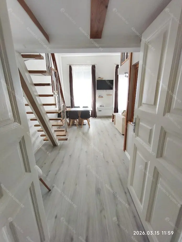 Kiadó albérlet 260000 Ft/hó áron: Budapest, VIII. kerület  Teleki László tér. Mérete: 51 nm, 1 szobás | Alberlet.hu - 6677173