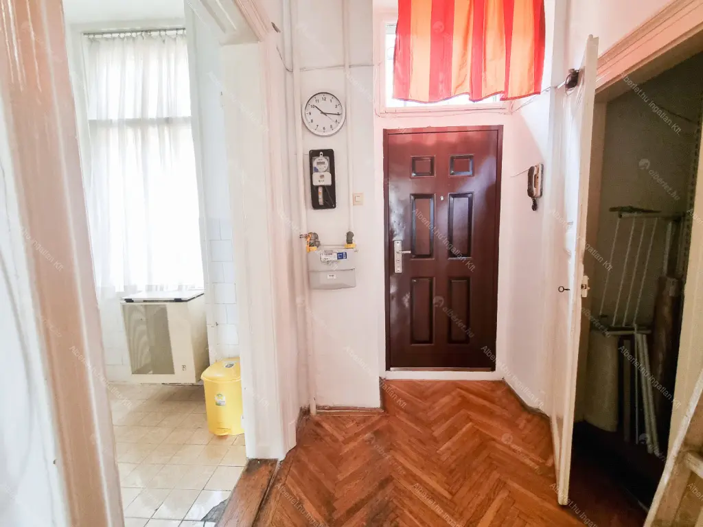 Kiadó albérlet 220000 Ft/hó áron: Budapest, VIII. kerület  Teleki László tér. Mérete: 55 nm, 2 szobás | Alberlet.hu - 6695866