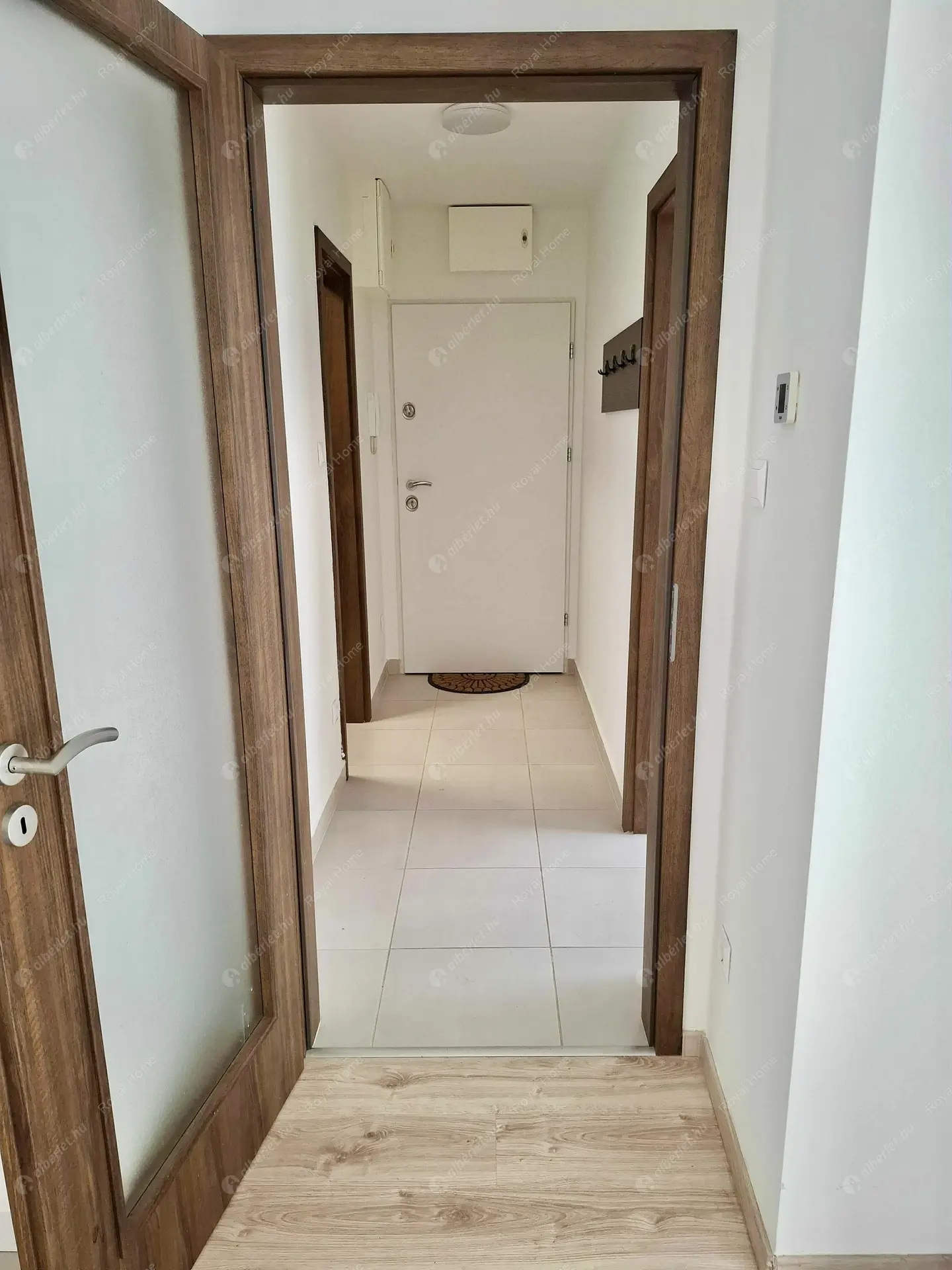 Kiadó albérlet 220000 Ft/hó áron: Budapest, VIII. kerület  Tolnai Lajos utca. Mérete: 40 nm, 1 szobás | Alberlet.hu - 6539811