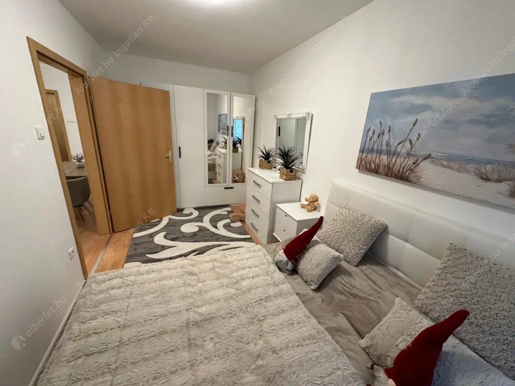 Kiadó albérlet 340000 Ft/hó áron: Budapest, VIII. kerület  Tolnai Lajos utca. Mérete: 50 nm, 2 szobás | Alberlet.hu - 6637020