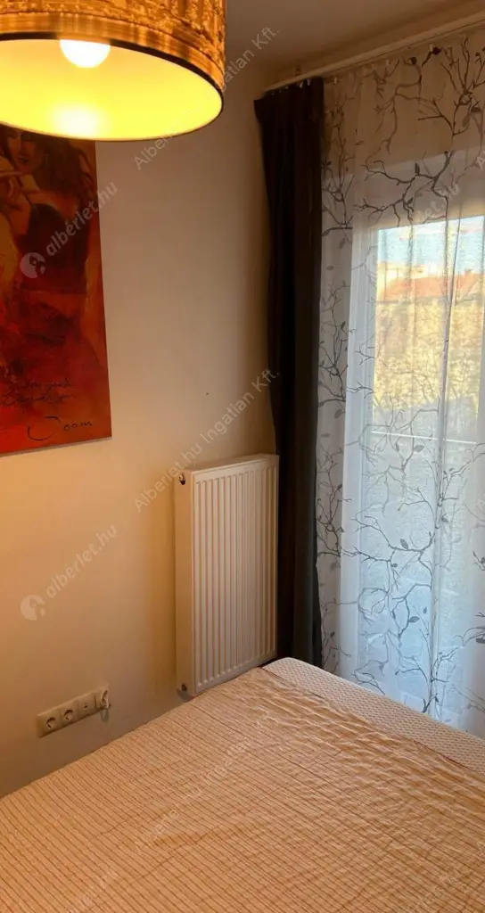 Kiadó albérlet 270000 Ft/hó áron: Budapest, VIII. kerület  Tömő utca. Mérete: 45 nm, 1 szobás | Alberlet.hu - 6577866