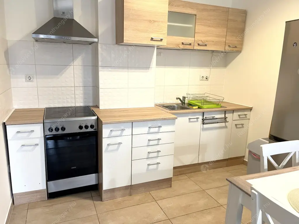 Kiadó albérlet 270000 Ft/hó áron: Budapest, VIII. kerület  Tömő utca. Mérete: 45 nm, 2 szobás | Alberlet.hu - 6595929