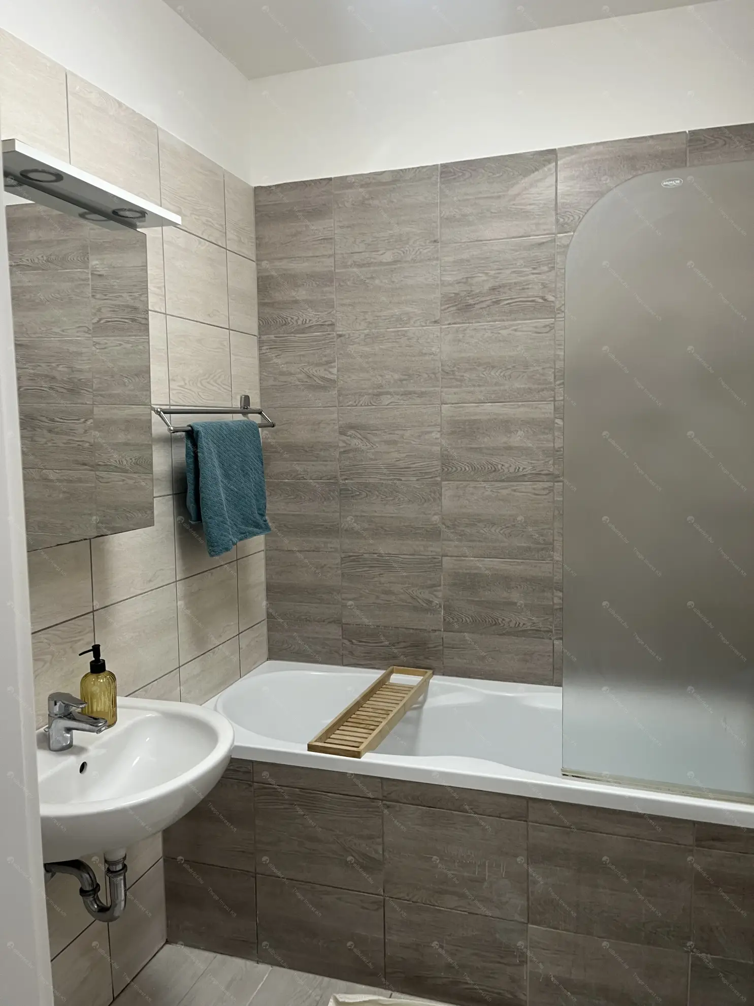 Kiadó albérlet 270000 Ft/hó áron: Budapest, VIII. kerület  Tömő utca. Mérete: 45 nm, 2 szobás | Alberlet.hu - 6596087