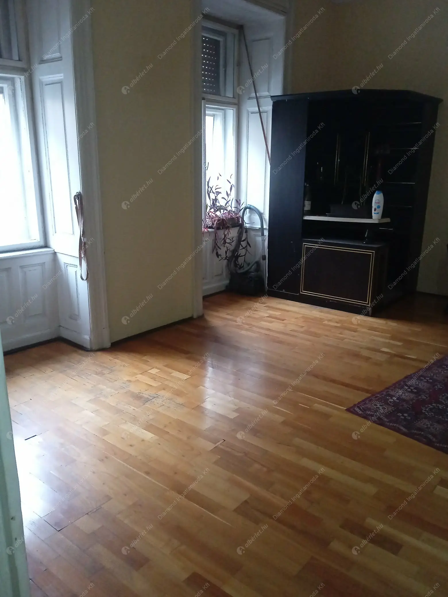 Kiadó albérlet 400000 Ft/hó áron: Budapest, VIII. kerület  Üllői út. Mérete: 100 nm, 3 szobás | Alberlet.hu - 6607125