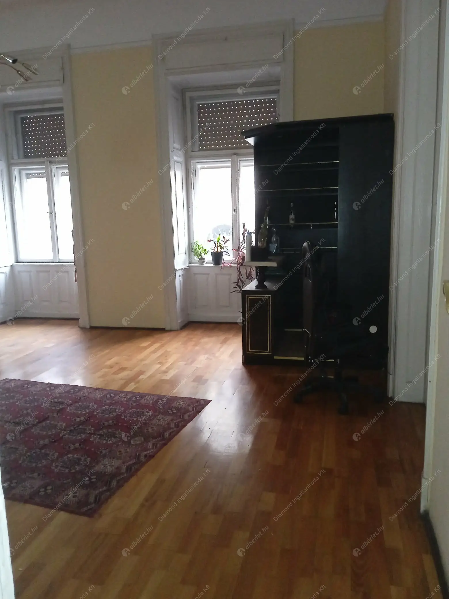 Kiadó albérlet 400000 Ft/hó áron: Budapest, VIII. kerület  Üllői út. Mérete: 100 nm, 3 szobás | Alberlet.hu - 6607126