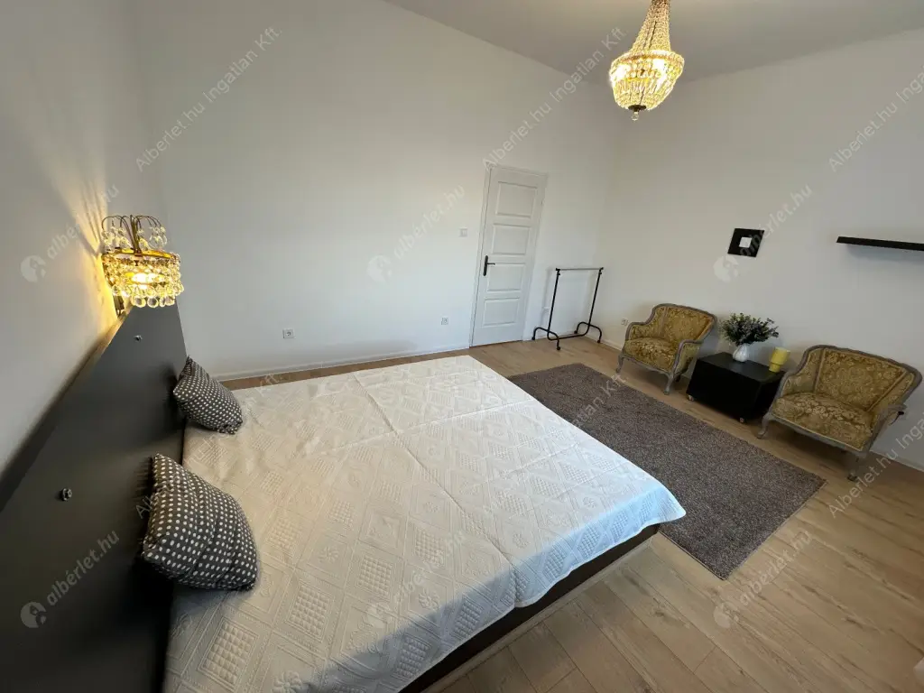 Kiadó albérlet 350000 Ft/hó áron: Budapest, VIII. kerület  Vajda Péter utca. Mérete: 94 nm, 3 szobás | Alberlet.hu - 6590288