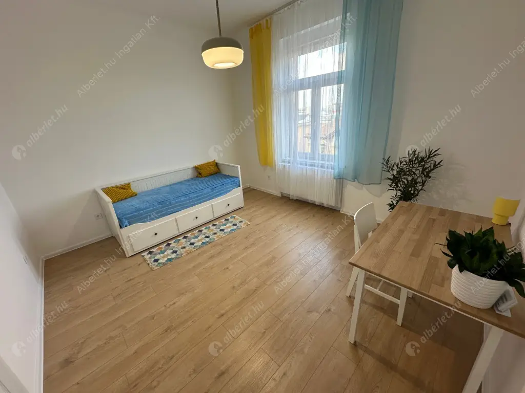Kiadó albérlet 350000 Ft/hó áron: Budapest, VIII. kerület  Vajda Péter utca. Mérete: 94 nm, 3 szobás | Alberlet.hu - 6590290