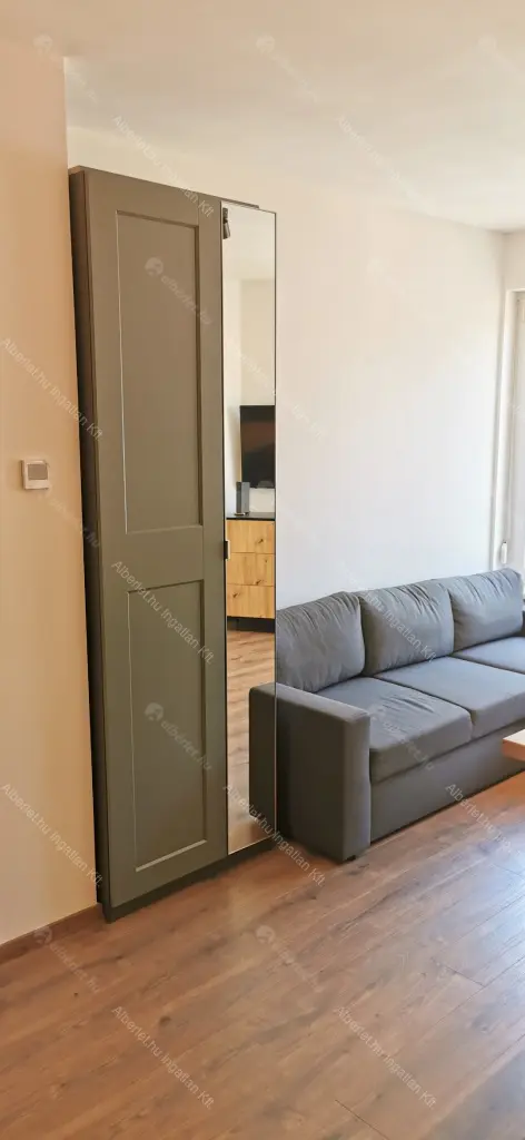 Kiadó albérlet 300000 Ft/hó áron: Budapest, VIII. kerület  Vajdahunyad utca. Mérete: 39 nm, 2 szobás | Alberlet.hu - 6642290