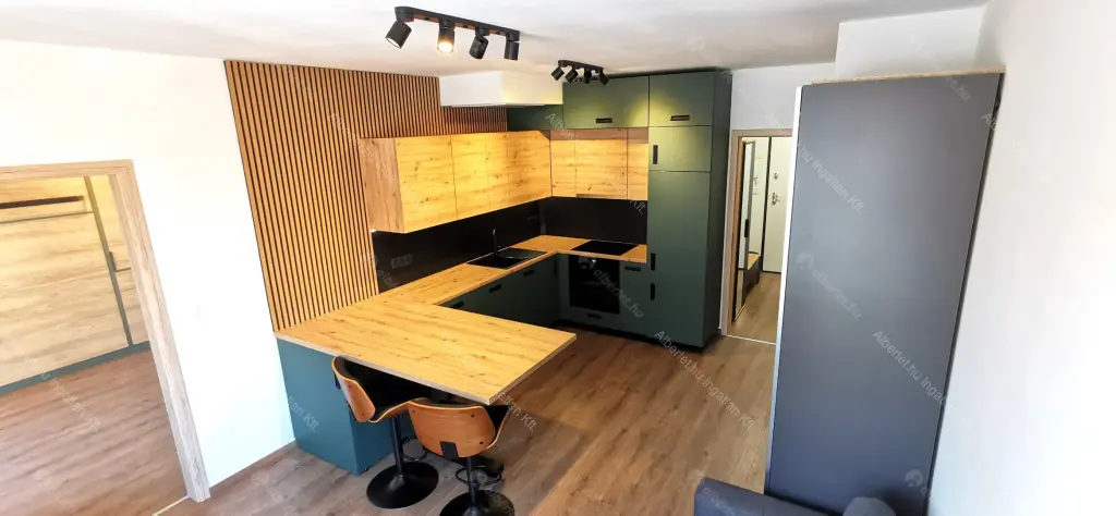 Kiadó albérlet 300000 Ft/hó áron: Budapest, VIII. kerület  Vajdahunyad utca. Mérete: 39 nm, 2 szobás | Alberlet.hu - 6643839