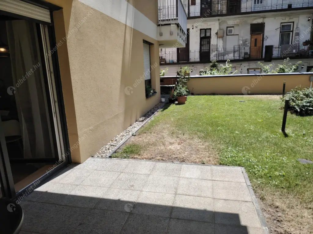 Kiadó albérlet 260000 Ft/hó áron: Budapest, VIII. kerület  Vajdahunyad utca. Mérete: 40 nm, 1 szobás | Alberlet.hu - 6554203