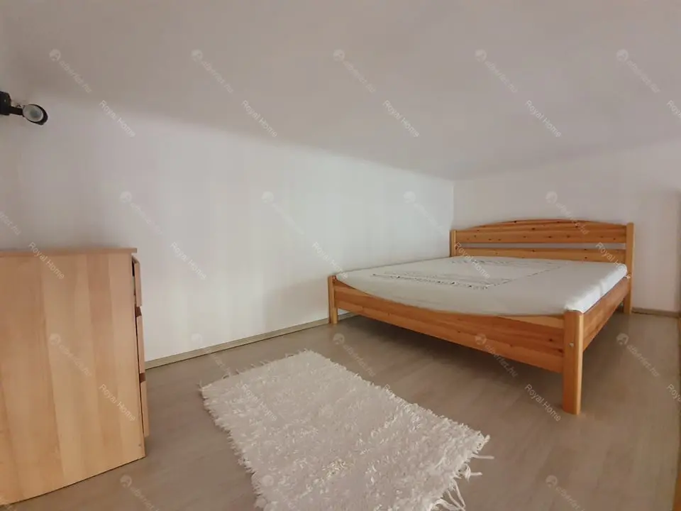 Kiadó albérlet 190000 Ft/hó áron: Budapest, VIII. kerület  Vas utca. Mérete: 34 nm, 1 szobás | Alberlet.hu - 5394182