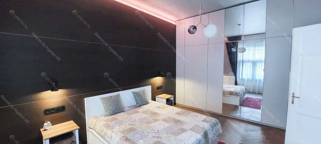 Kiadó albérlet 350000 Ft/hó áron: Budapest, VIII. kerület  Vas utca. Mérete: 74 nm, 2 szobás | Alberlet.hu - 6707623