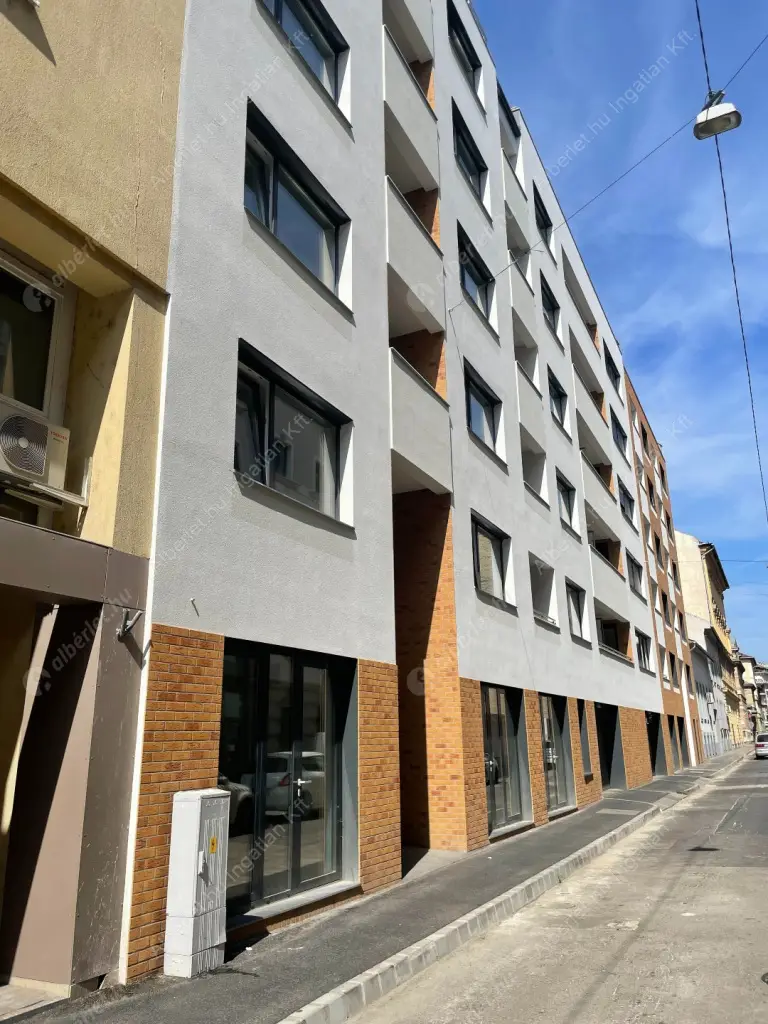 Kiadó albérlet 320000 Ft/hó áron: Budapest, VIII. kerület  Víg utca. Mérete: 48 nm, 2 szobás | Alberlet.hu - 6515592