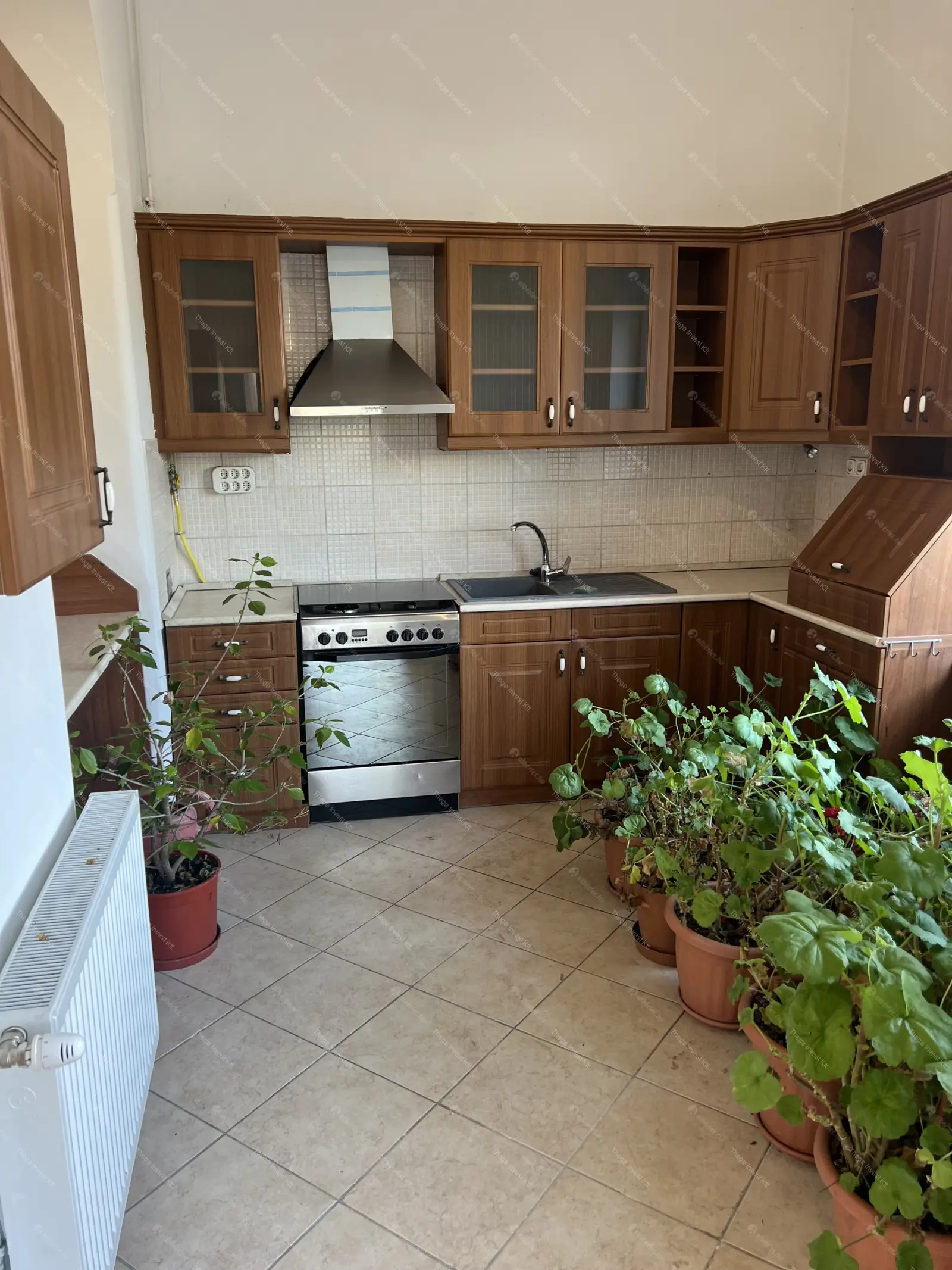 Kiadó albérlet 260000 Ft/hó áron: Budapest, VIII. kerület  Villám utca. Mérete: 94 nm, 3 szobás | Alberlet.hu - 6683459