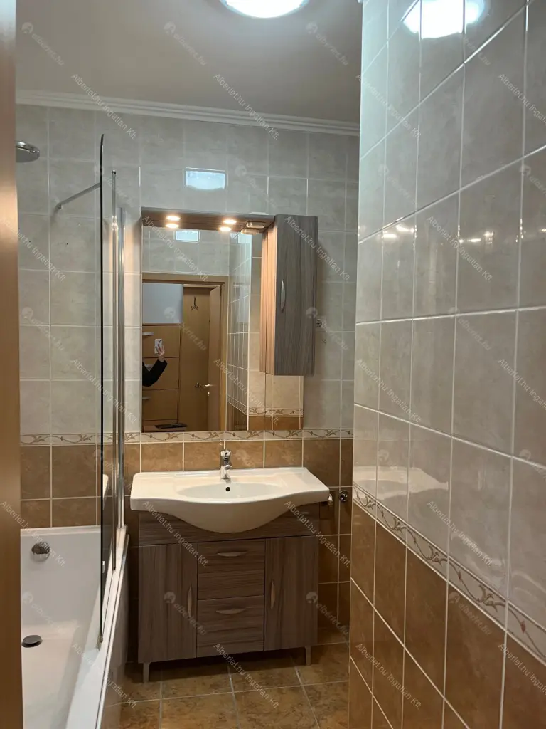 Kiadó albérlet 300000 Ft/hó áron: Budapest, X. kerület  Bánya utca. Mérete: 59 nm, 1 szobás | Alberlet.hu - 6692280