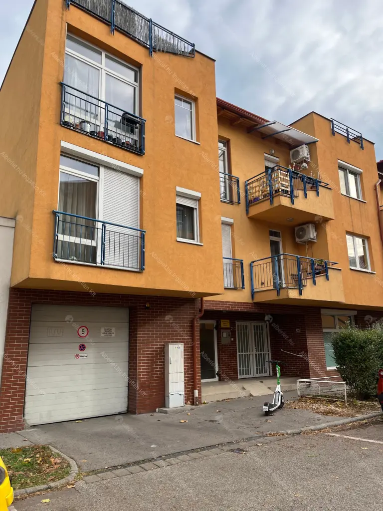 Kiadó albérlet 300000 Ft/hó áron: Budapest, X. kerület  Bánya utca. Mérete: 59 nm, 1 szobás | Alberlet.hu - 6692286