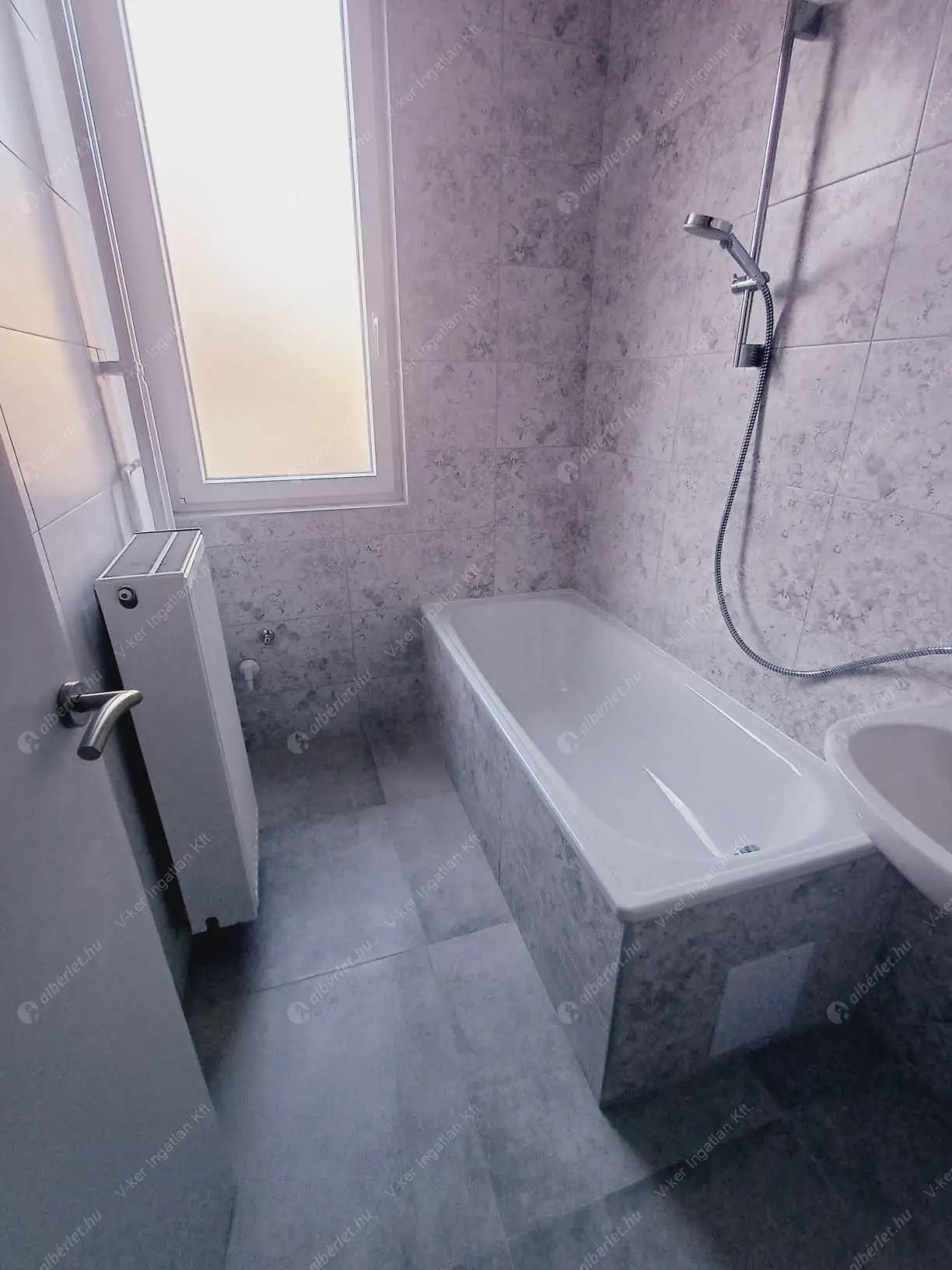 Kiadó albérlet 200000 Ft/hó áron: Budapest, X. kerület  Bebek út. Mérete: 54 nm, 2 szobás | Alberlet.hu - 6169706