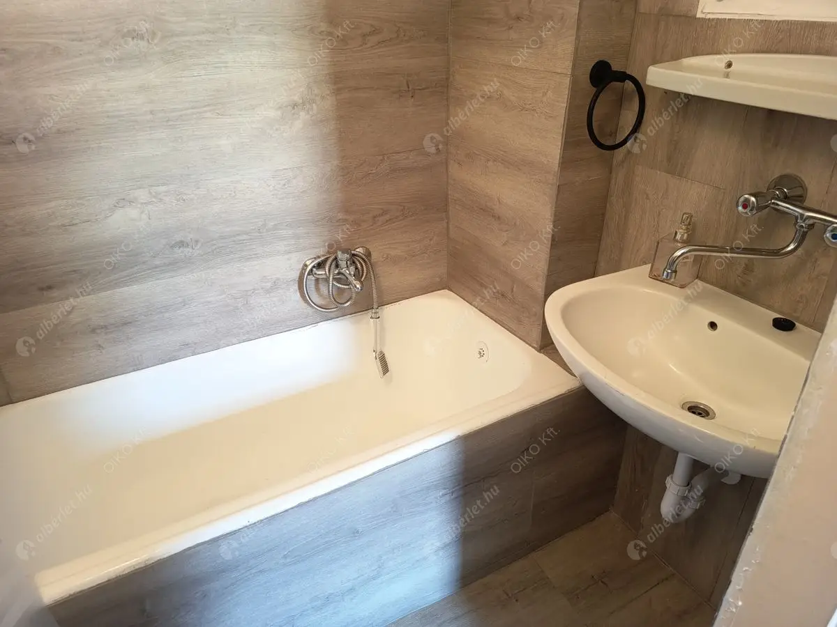 Kiadó albérlet 160000 Ft/hó áron: Budapest, X. kerület  Bihari utca. Mérete: 40 nm, 1 szobás | Alberlet.hu - 6544022