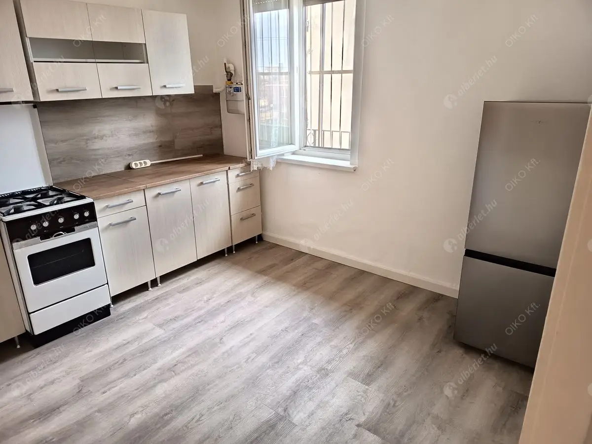 Kiadó albérlet 165000 Ft/hó áron: Budapest, X. kerület  Bihari utca. Mérete: 40 nm, 1 szobás | Alberlet.hu - 6585281