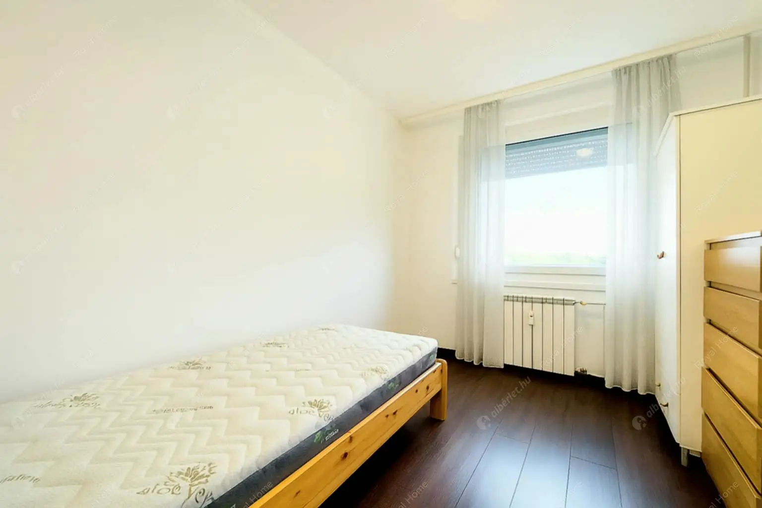 Kiadó albérlet 249000 Ft/hó áron: Budapest, X. kerület  Bihari utca. Mérete: 65 nm, 3 szobás | Alberlet.hu - 6604012