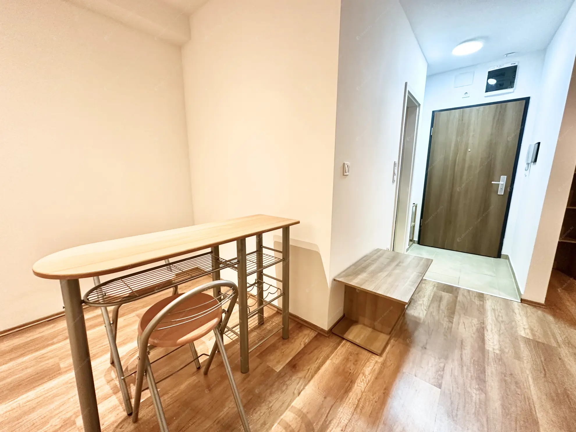 Kiadó albérlet 190000 Ft/hó áron: Budapest, X. kerület  Gém utca. Mérete: 30 nm, 1 szobás | Alberlet.hu - 6570163