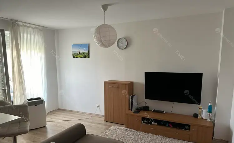 Kiadó albérlet 250000 Ft/hó áron: Budapest, X. kerület  Gém utca. Mérete: 40 nm, 2 szobás | Alberlet.hu - 6671072