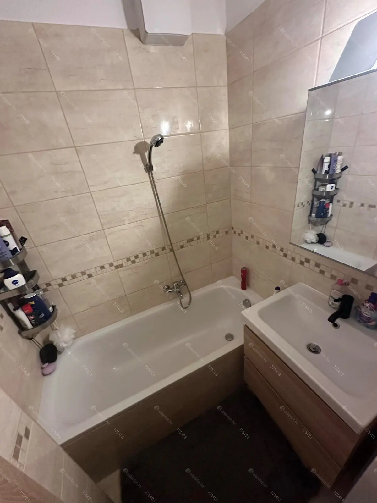 Kiadó albérlet 250000 Ft/hó áron: Budapest, X. kerület  Gém utca. Mérete: 40 nm, 2 szobás | Alberlet.hu - 6671079