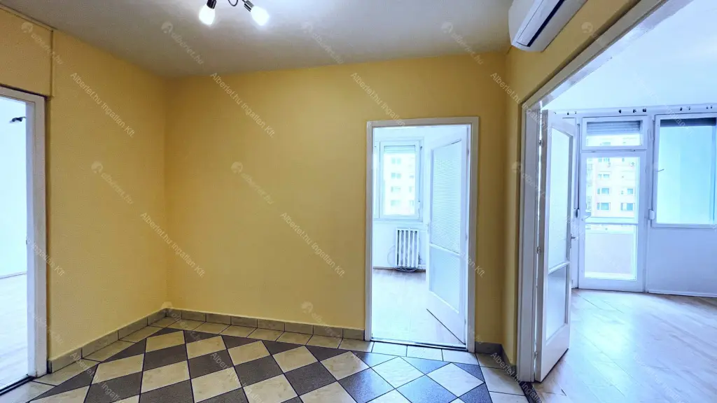 Kiadó albérlet 270000 Ft/hó áron: Budapest, X. kerület  Gépmadár utca. Mérete: 71 nm, 3 szobás | Alberlet.hu - 6680179