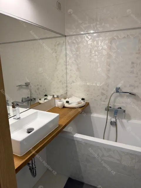 Kiadó albérlet 300000 Ft/hó áron: Budapest, X. kerület  Gyakorló utca. Mérete: 58 nm, 2 szobás | Alberlet.hu - 6648586