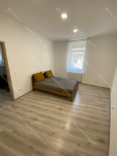 Kiadó albérlet 290000 Ft/hó áron: Budapest, X. kerület  Harmat utca. Mérete: 65 nm, 3 szobás | Alberlet.hu - 6680015