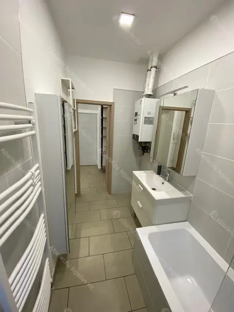 Kiadó albérlet 290000 Ft/hó áron: Budapest, X. kerület  Harmat utca. Mérete: 65 nm, 3 szobás | Alberlet.hu - 6680020