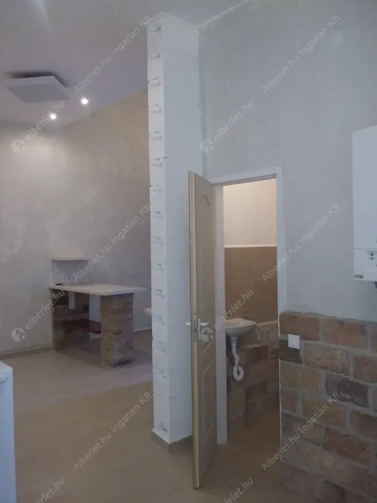 Kiadó albérlet 270000 Ft/hó áron: Budapest, X. kerület  Hölgy utca. Mérete: 82 nm, 3 szobás | Alberlet.hu - 6595679