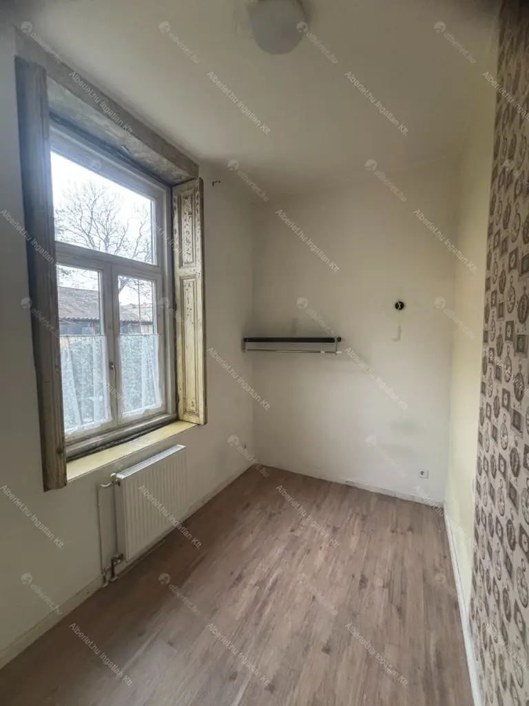 Kiadó albérlet 270000 Ft/hó áron: Budapest, X. kerület  Hölgy utca. Mérete: 82 nm, 3 szobás | Alberlet.hu - 6695476