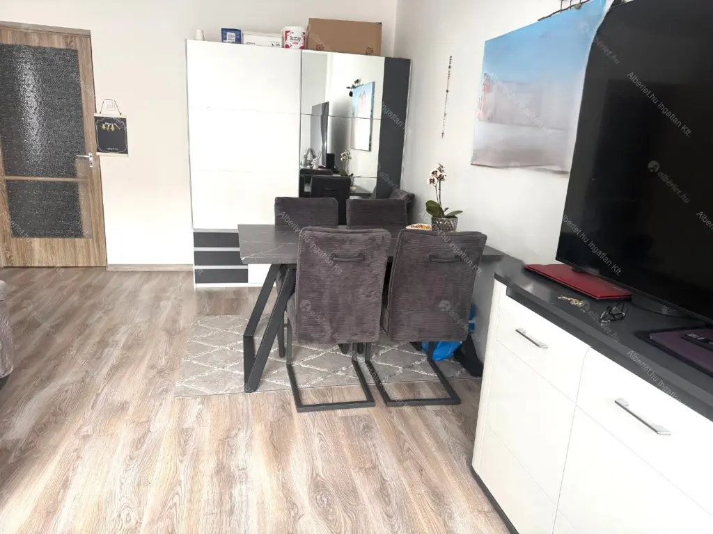 Kiadó albérlet 260000 Ft/hó áron: Budapest, X. kerület  Kápolna utca. Mérete: 44 nm, 2 szobás | Alberlet.hu - 6658954